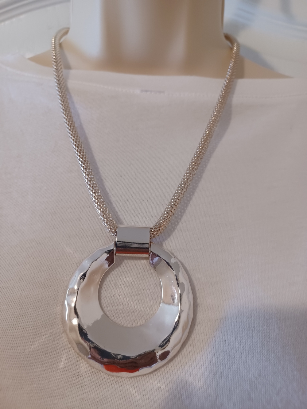Silver Hammered Circle Pendant Necklace - Women Jewelry